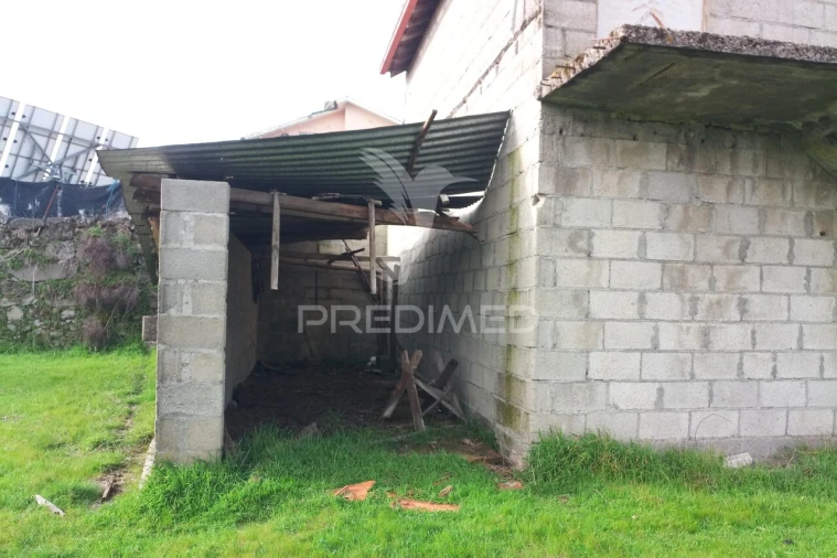 Terreno para Venda em Espinho Foto 10