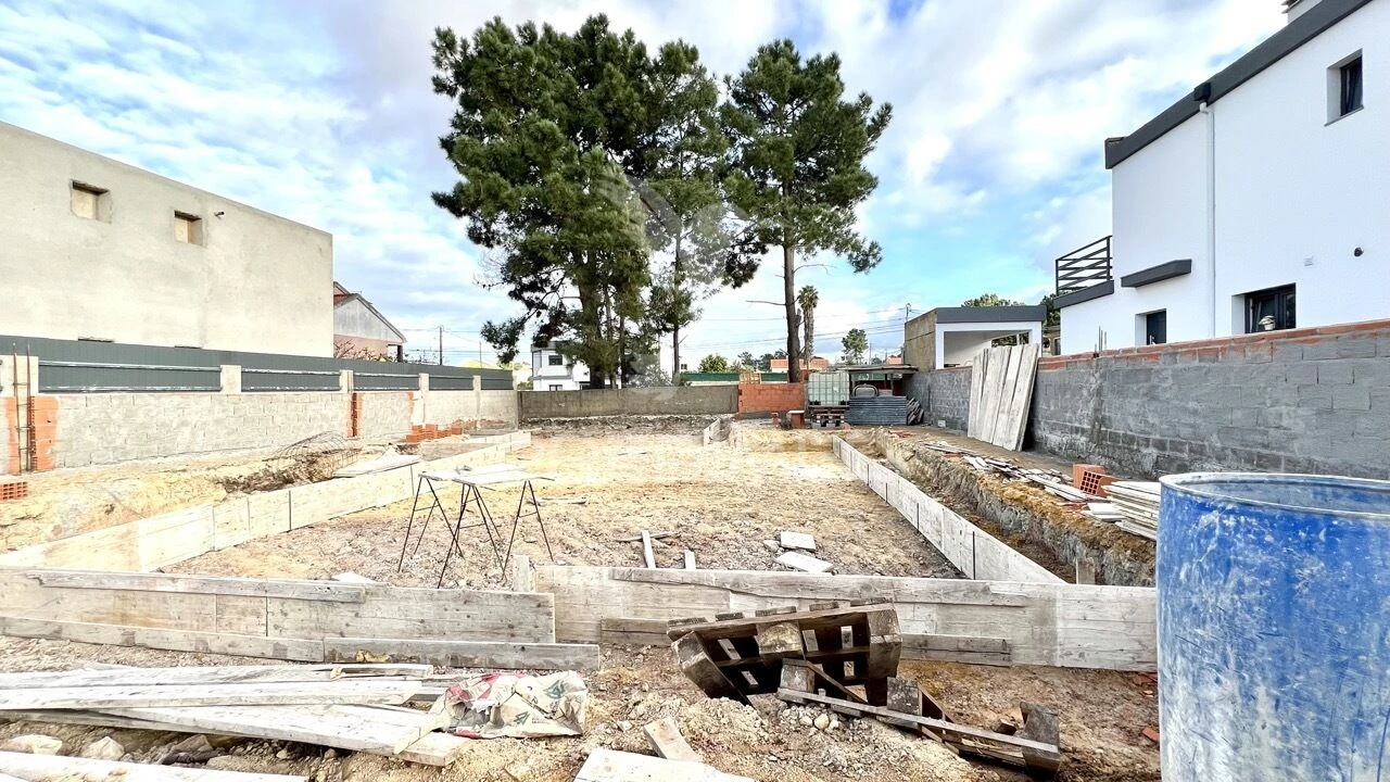 Moradia T3 para Venda em Fernao Ferro Foto 12