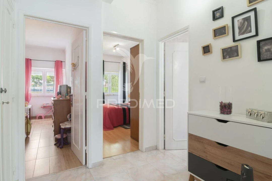 Apartamento T3 para Venda em Vialonga Foto 14