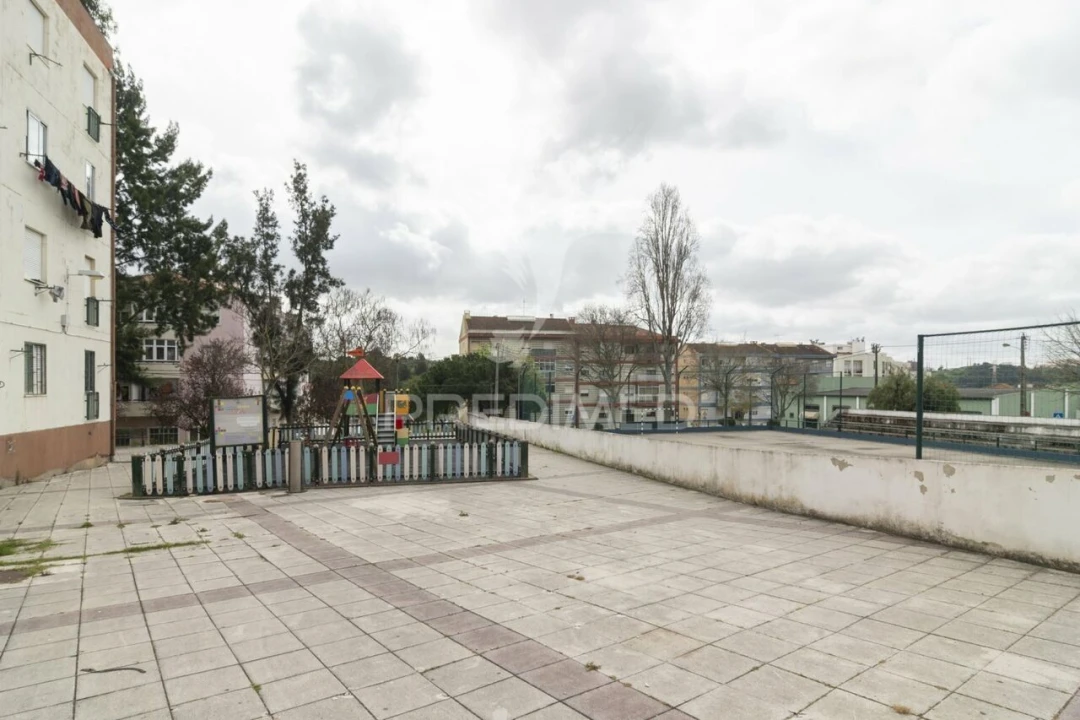 Apartamento T3 para Venda em Vialonga Foto 22