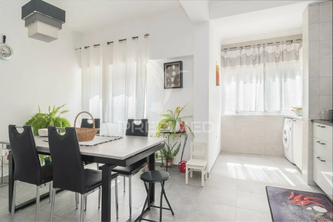 Apartamento T3 para Venda em Vialonga Foto 11