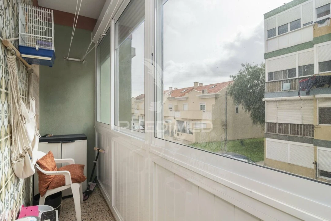 Apartamento T3 para Venda em Vialonga Foto 7