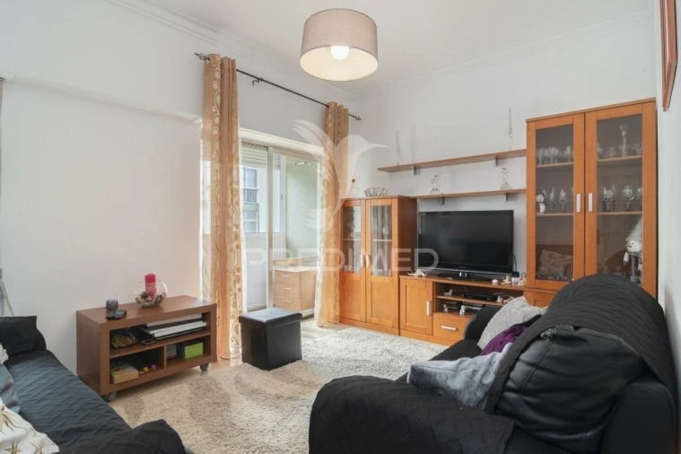 Apartamento T3 para Venda em Vialonga Foto 4