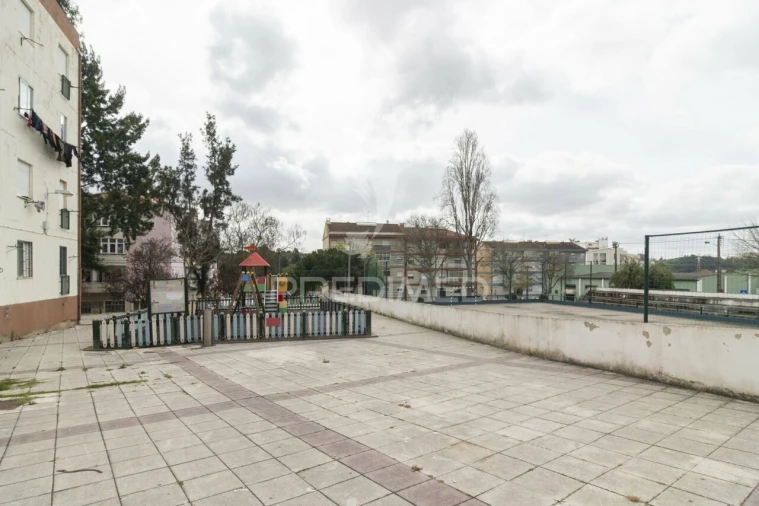 Apartamento T3 para Venda em Vialonga Foto 22