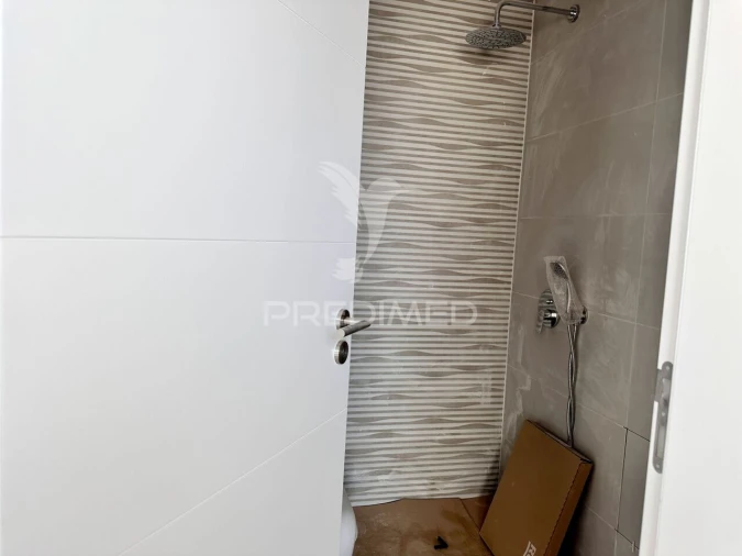 Moradia T4 para Venda em Fernao Ferro Foto 15