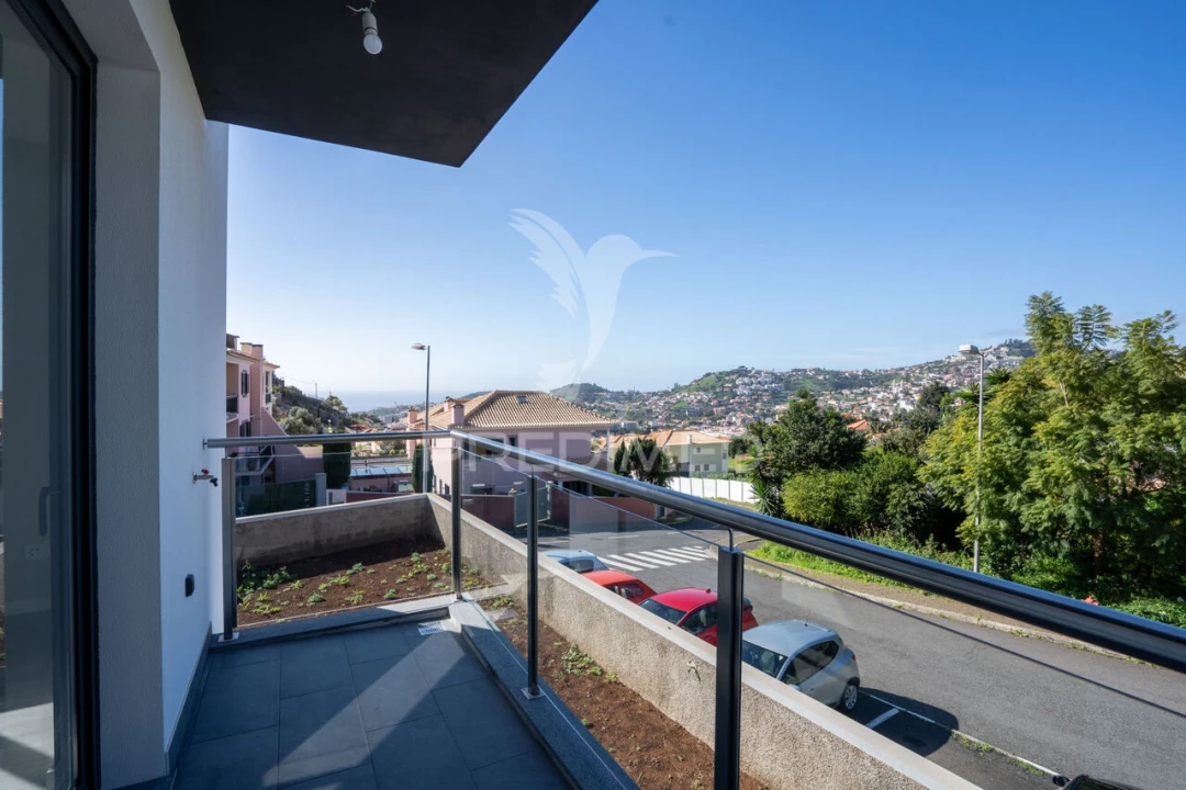 Moradia T3 para Venda em São Roque Foto 7