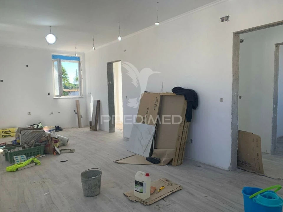 Moradia T2 para Venda em Couço Foto 6