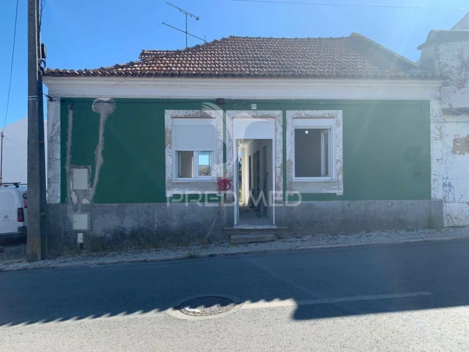 Moradia T2 para Venda em Couço Foto 2