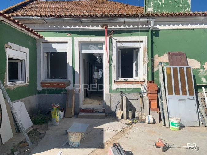 Moradia T2 para Venda em Couço Foto 24