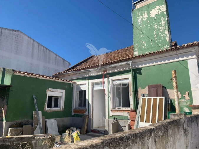 Moradia T2 para Venda em Couço Foto 25