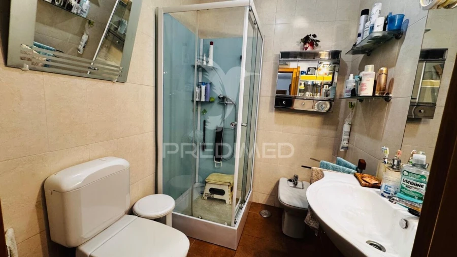 Moradia T5 para Venda em Boavista dos Pinheiros Foto 24