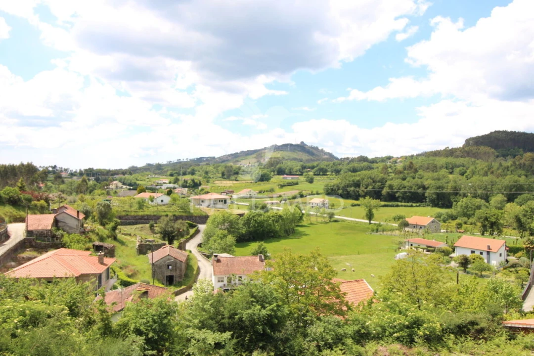 Moradia T2 para Venda em Serzedelo Foto 21