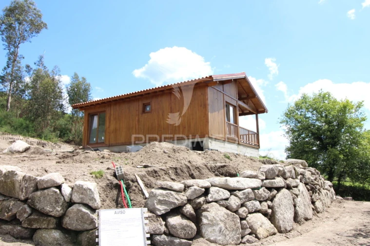 Moradia T2 para Venda em Serzedelo Foto 2