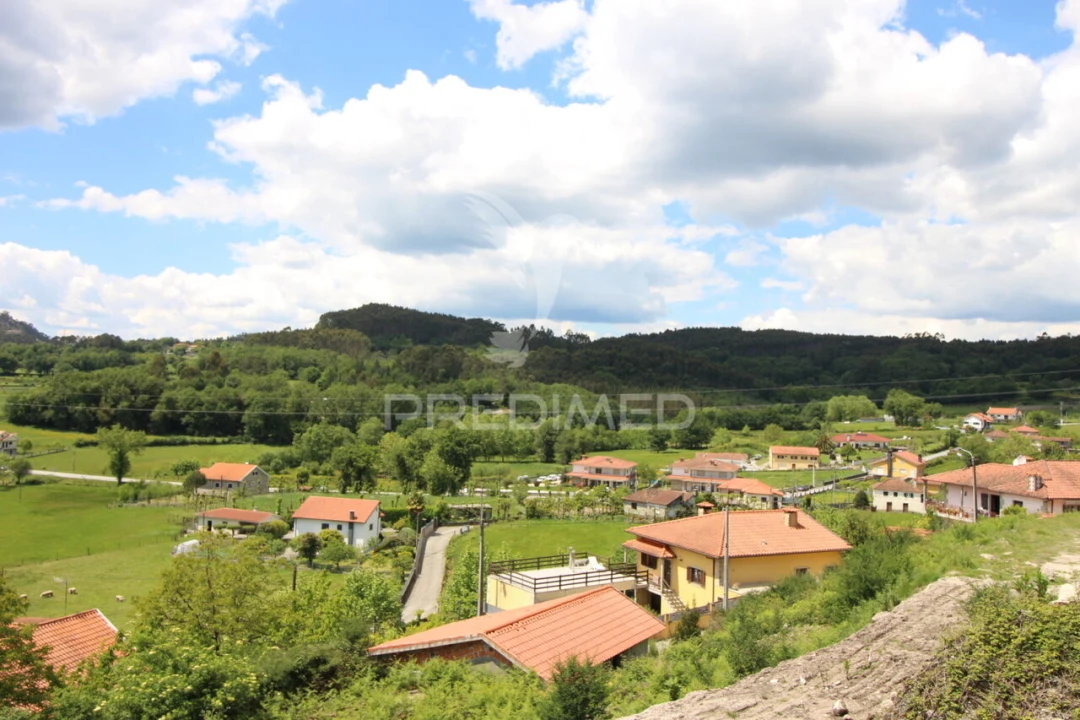 Moradia T2 para Venda em Serzedelo Foto 22