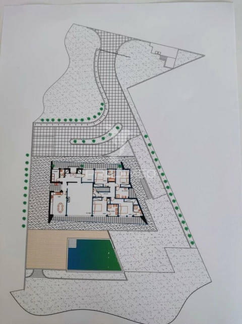 Moradia T4 para Venda em Silves
