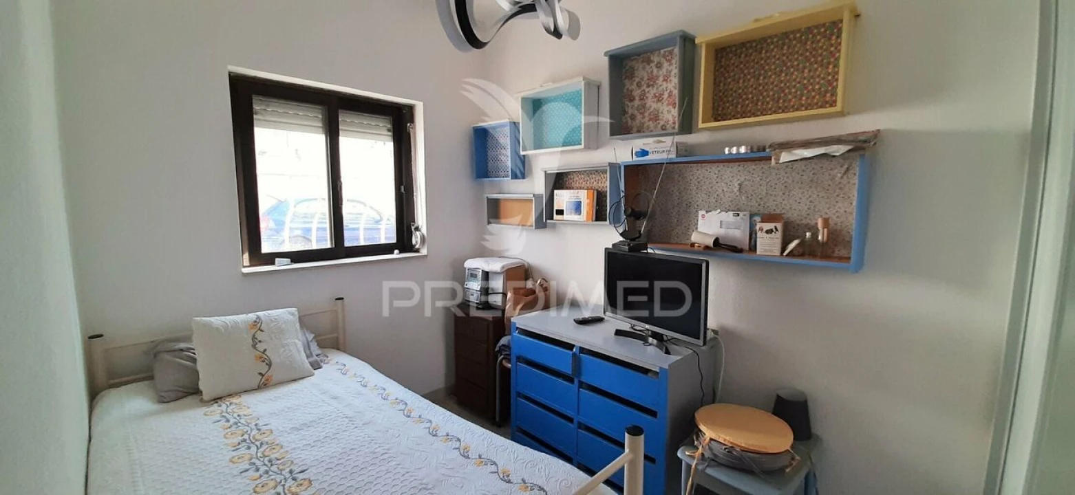 Apartamento T2 para Venda em Pontinha e Famões Foto 19