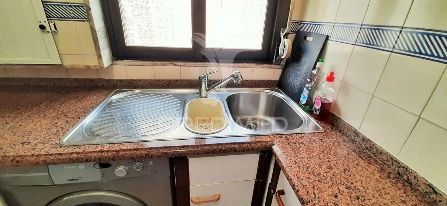 Apartamento T2 para Venda em Pontinha e Famões Foto 10