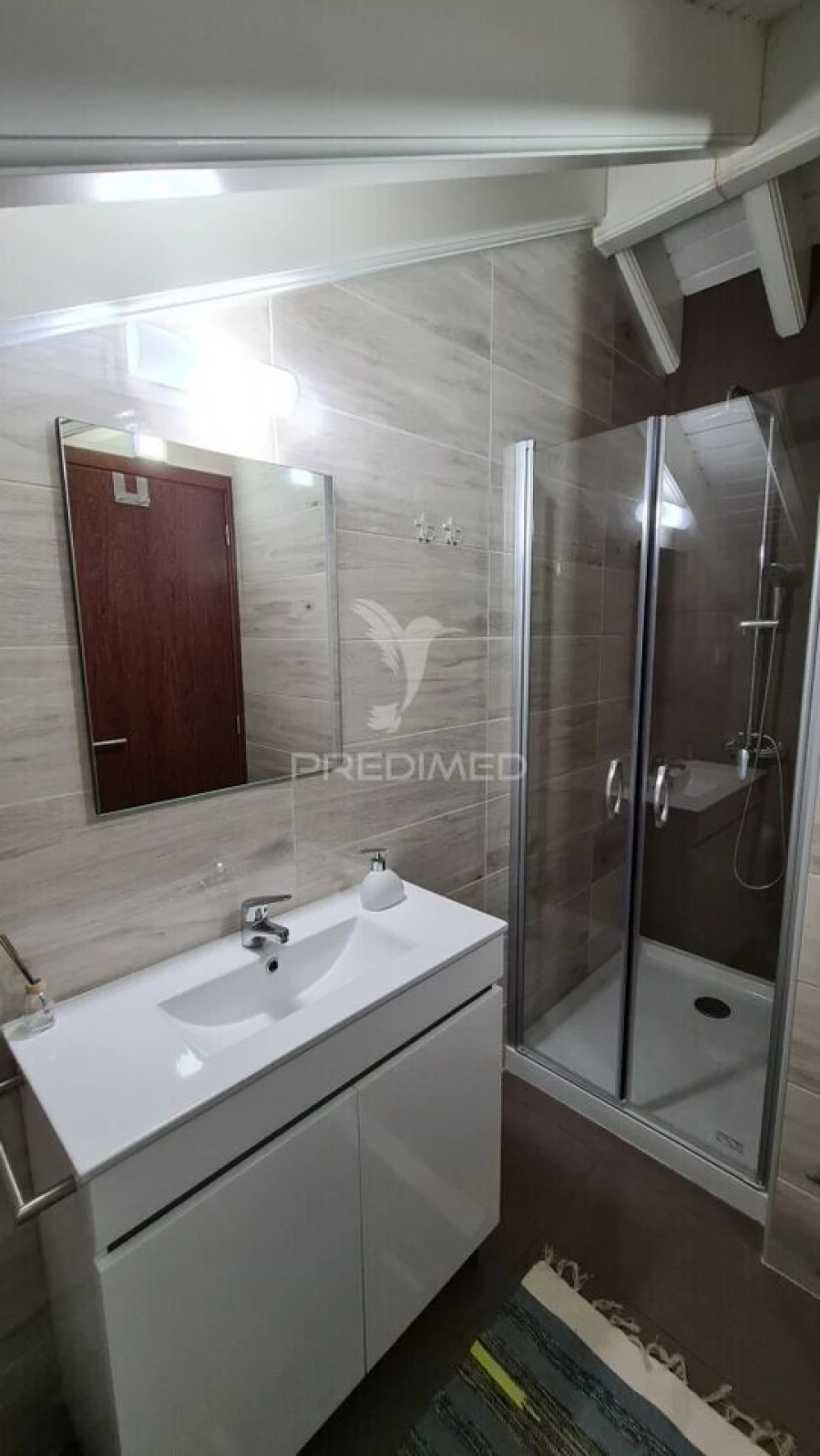 Moradia T4 para Venda em Lajes Foto 18