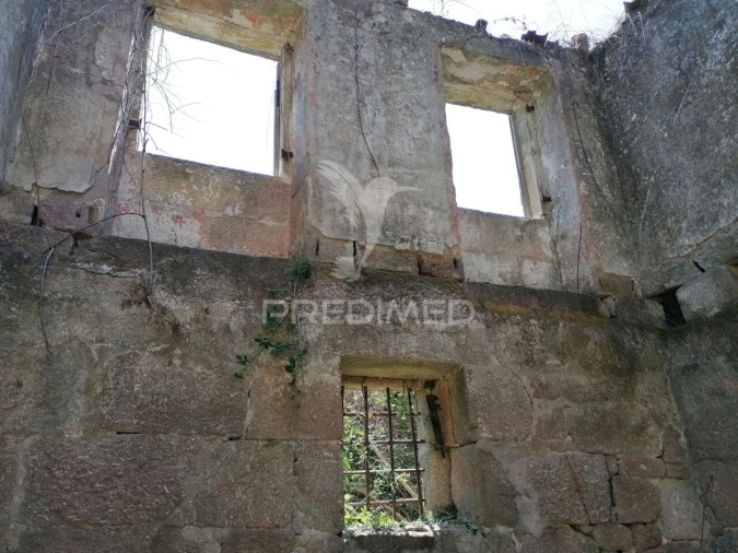Quinta T0 para Venda em Penhalonga e Paços de Gaiolo Foto 27