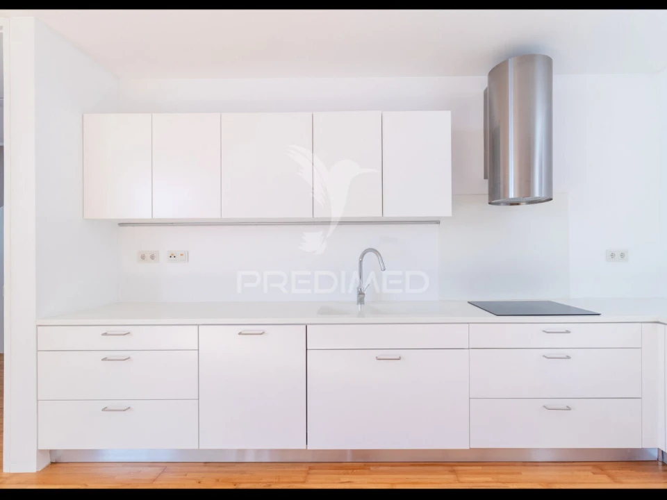 Moradia T3 para Venda em São Martinho Foto 13