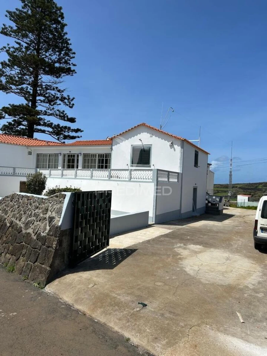 Moradia T3 para Venda em Santa Cruz da Graciosa Foto 36