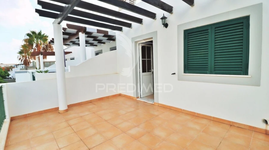 Moradia T3 para Venda em Quelfes Foto 21