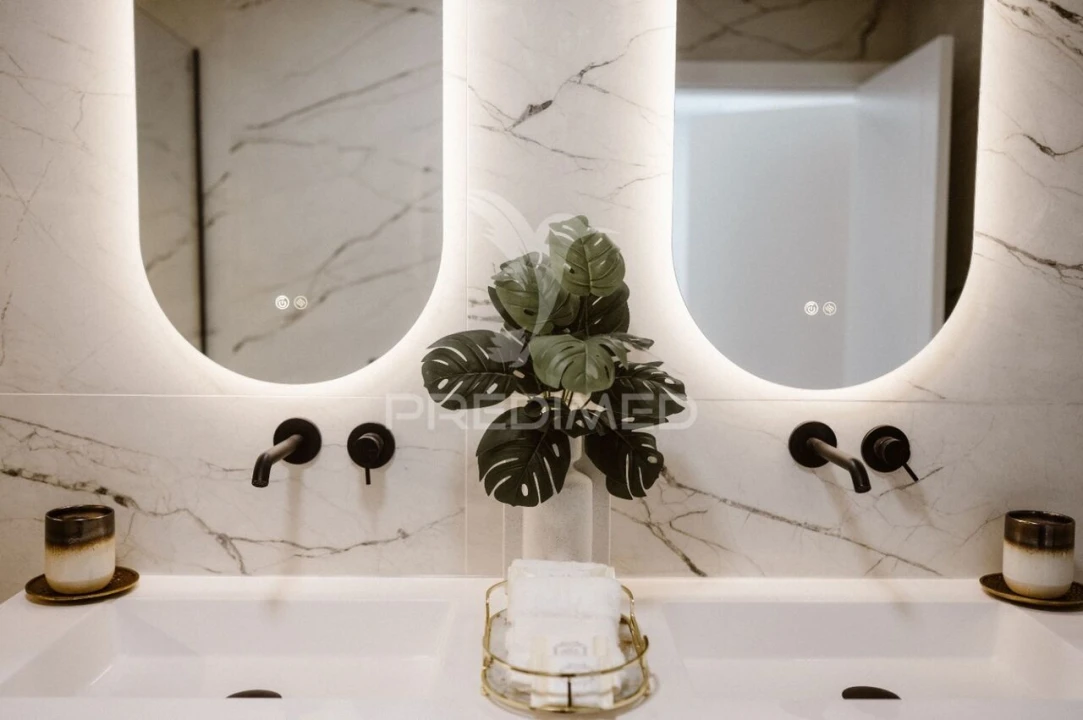 Moradia T4 para Venda em Costa da Caparica Foto 15