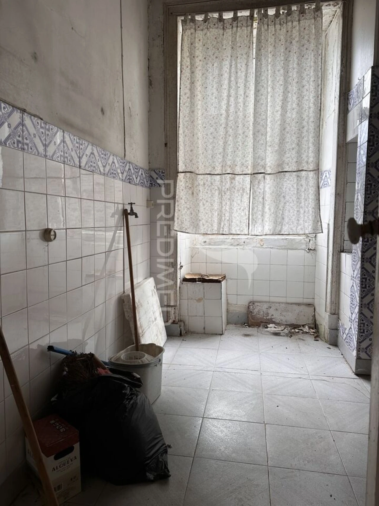 Prédio para Venda em Sesimbra (Castelo) Foto 7