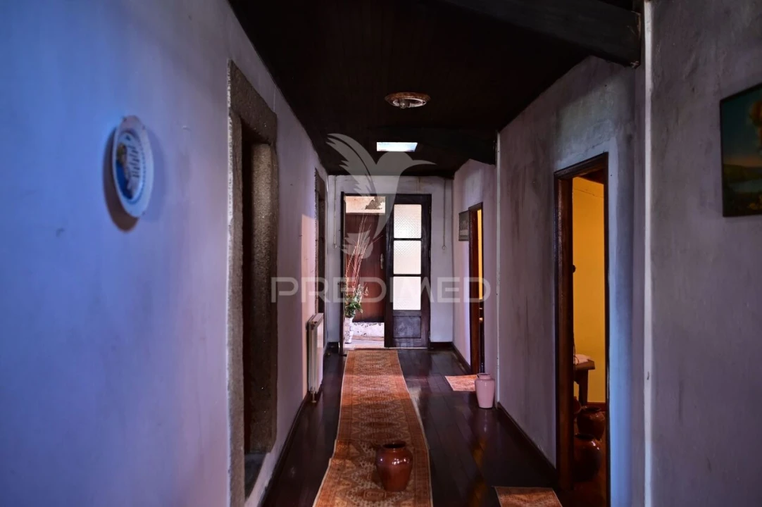 Moradia T5 para Venda em Salto Foto 7