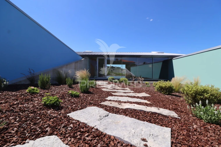 Moradia T3 para Venda em Fatima Foto 36