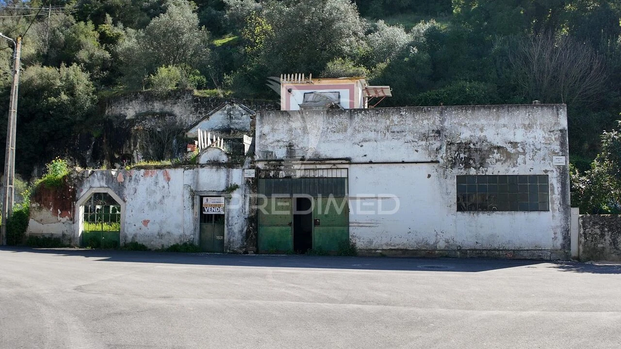 Moradia T3 para Venda em Pernes Foto 1