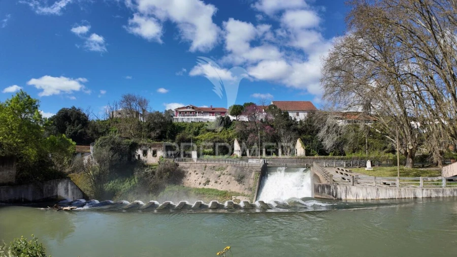 Moradia T3 para Venda em Pernes Foto 9