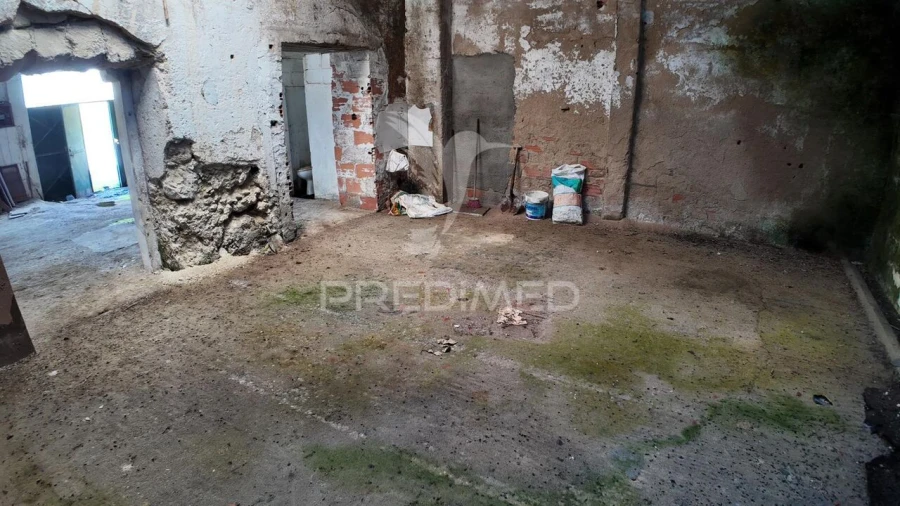 Moradia T3 para Venda em Pernes Foto 33