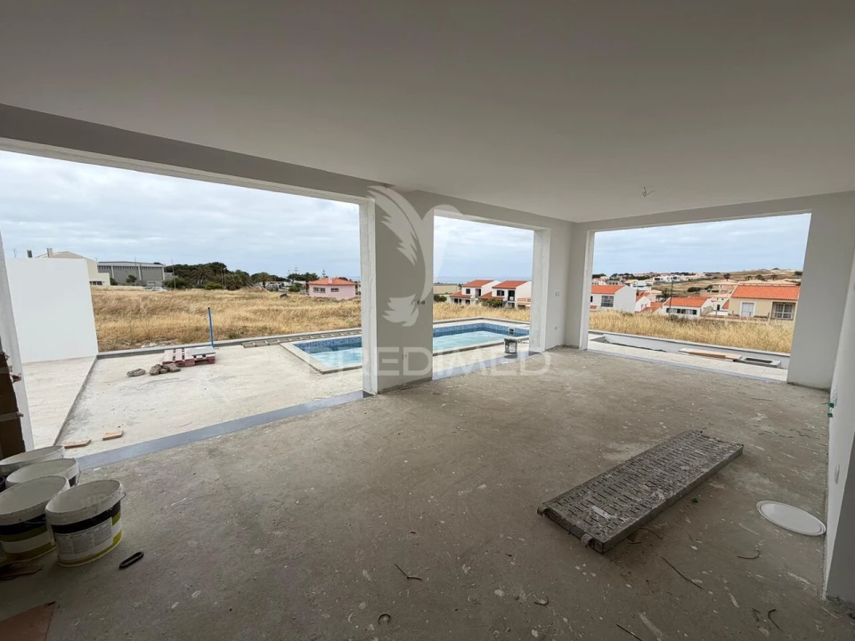 Moradia T3 para Venda em Porto Santo Foto 5
