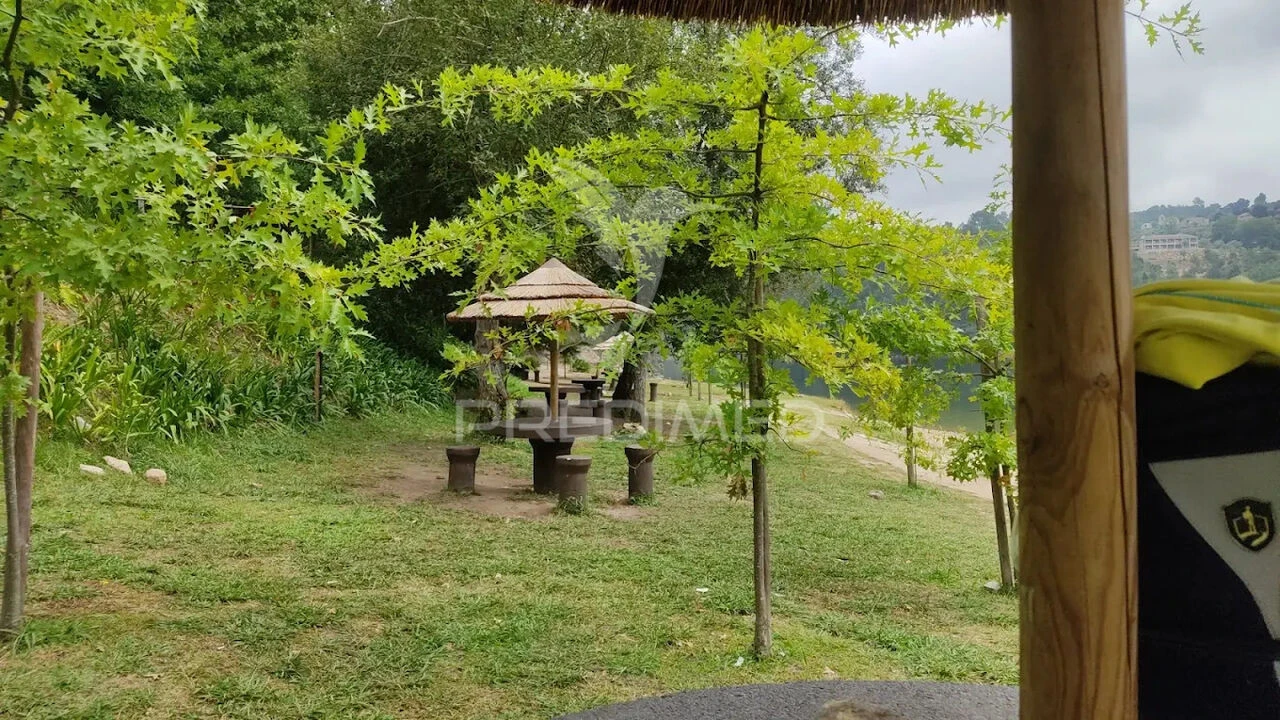 Quinta T6 para Venda em Boelhe Foto 27