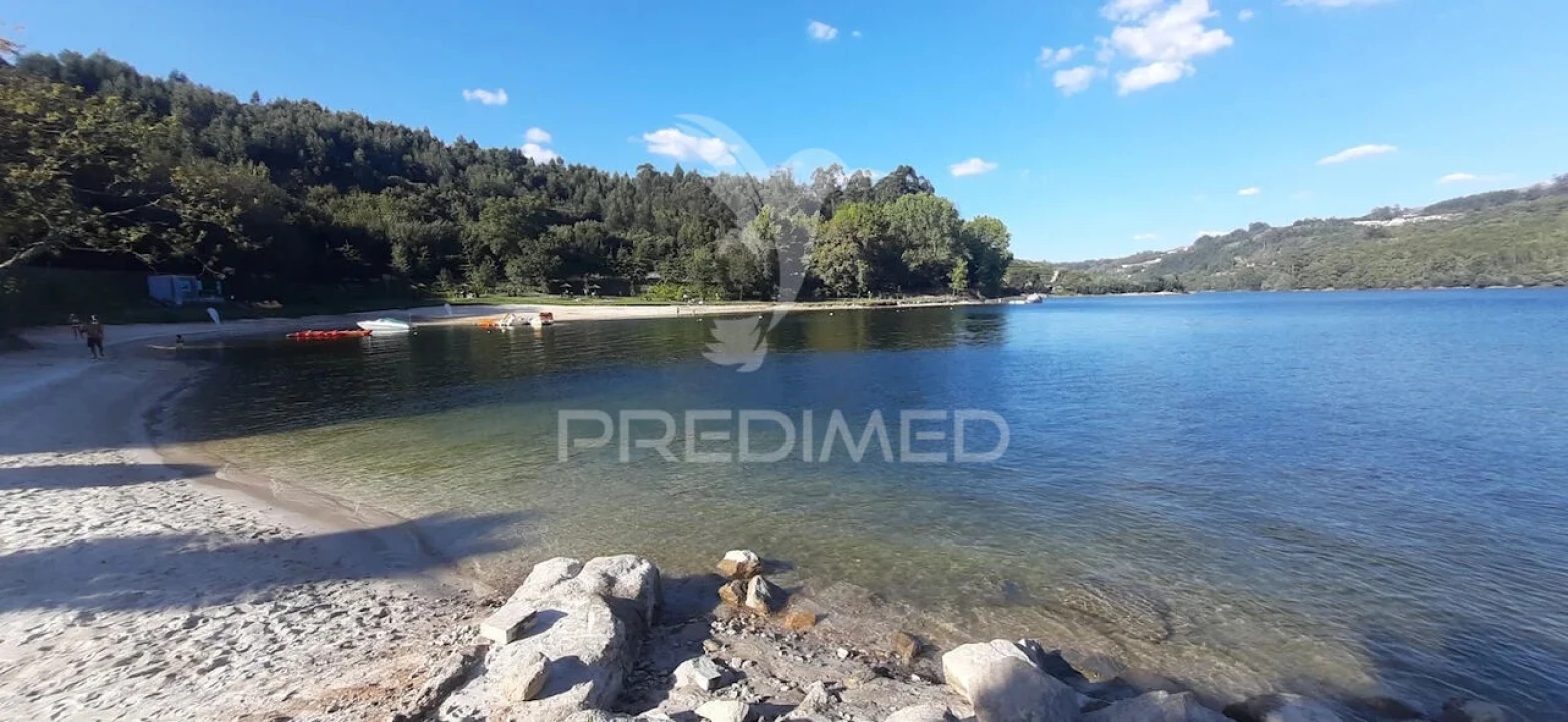 Quinta T6 para Venda em Boelhe Foto 23