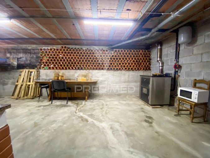 Moradia T4 para Venda em Quinchães Foto 36