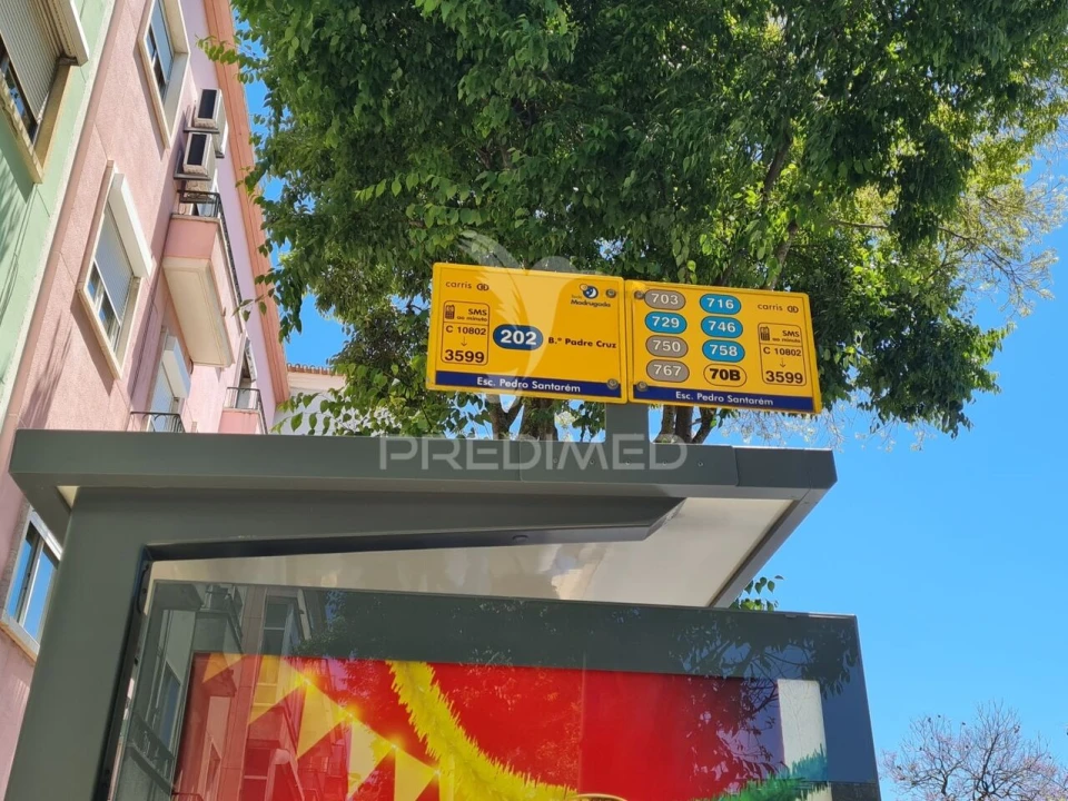Apartamento T2 para Venda em Benfica Foto 27