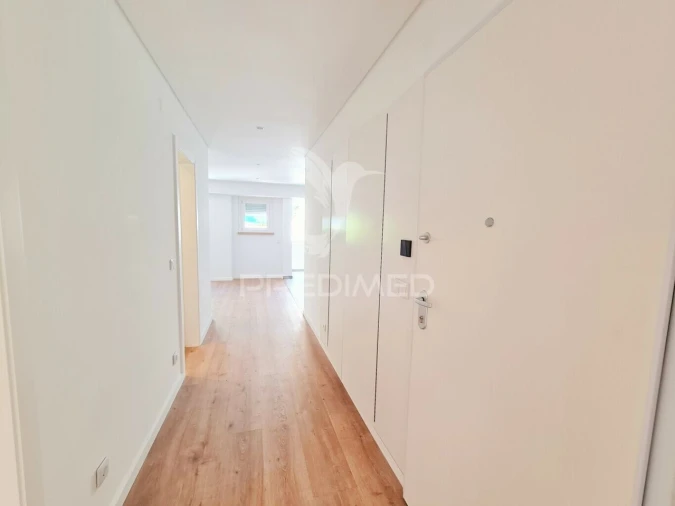 Apartamento T2 para Venda em Benfica Foto 8