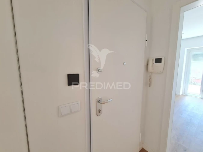 Apartamento T2 para Venda em Benfica Foto 11