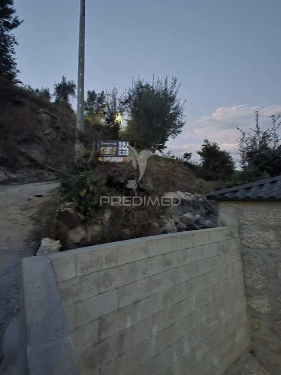 Terreno para Venda em Rossas Foto 7