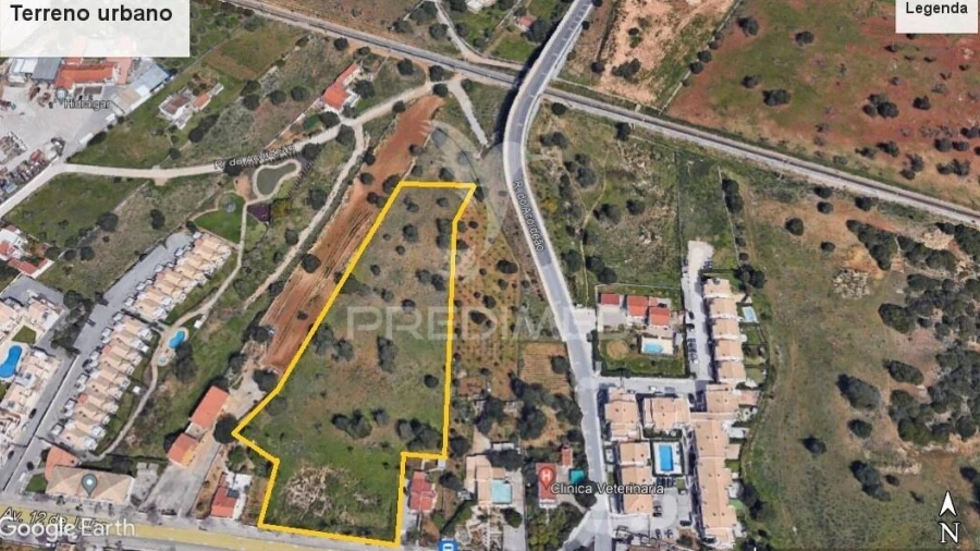 Terreno para Venda em Ferreiras