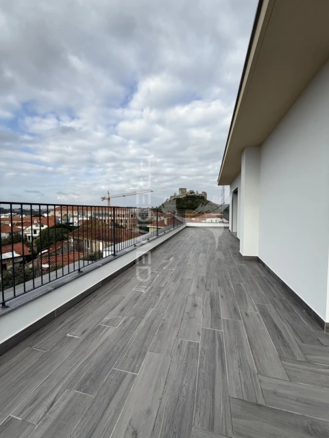 Apartamento T3 para Venda em Leiria, Pousos, Barreira e Cortes
