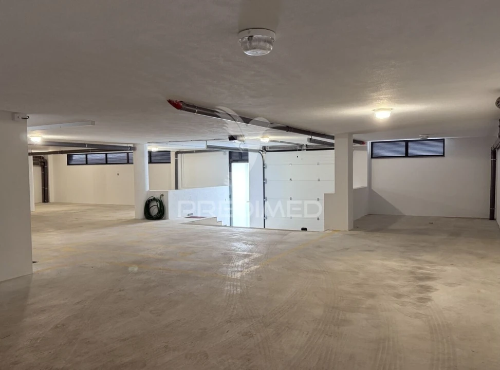 Apartamento T3 para Venda em Leiria, Pousos, Barreira e Cortes Foto 35