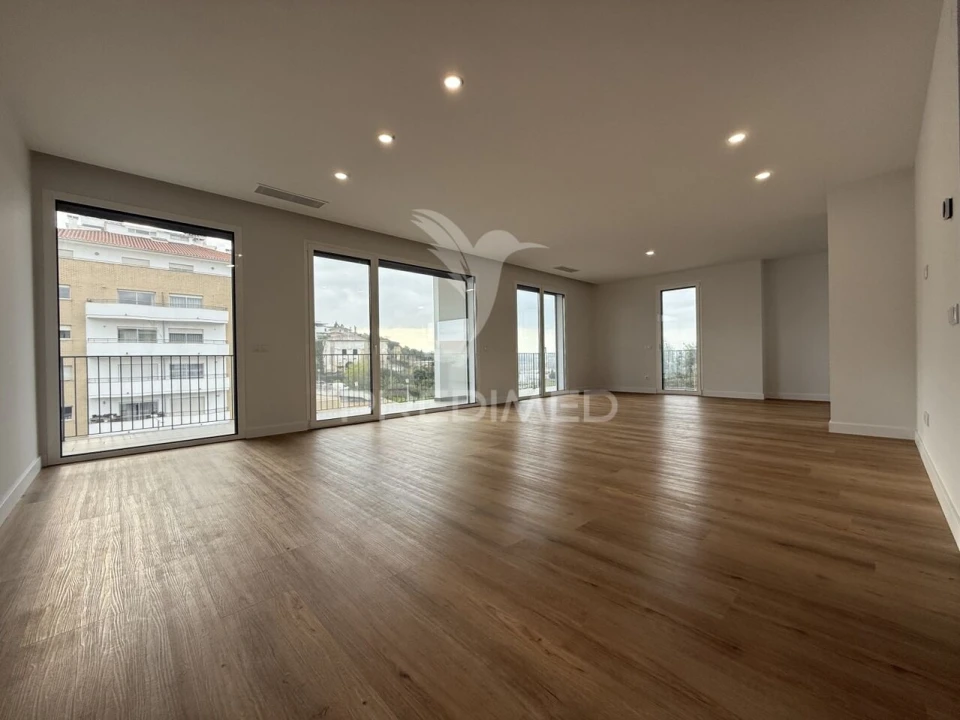 Apartamento T3 para Venda em Leiria, Pousos, Barreira e Cortes Foto 12
