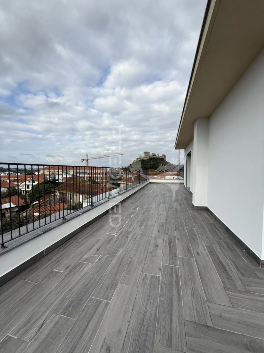 Apartamento T3 para Venda em Leiria, Pousos, Barreira e Cortes Foto 28