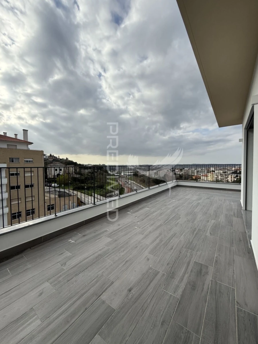 Apartamento T3 para Venda em Leiria, Pousos, Barreira e Cortes Foto 26