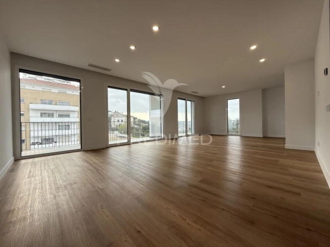 Apartamento T3 para Venda em Leiria, Pousos, Barreira e Cortes Foto 12