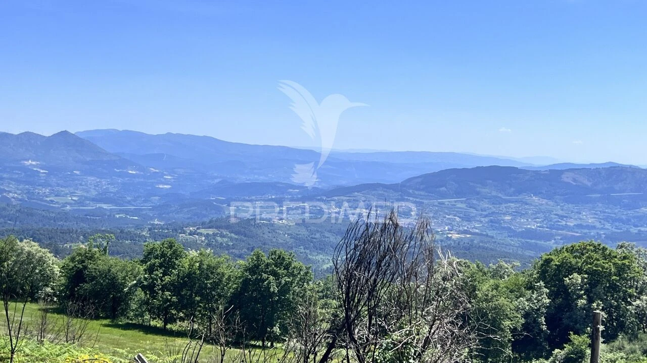 Moradia T3 para Venda em Rio Douro Foto 8