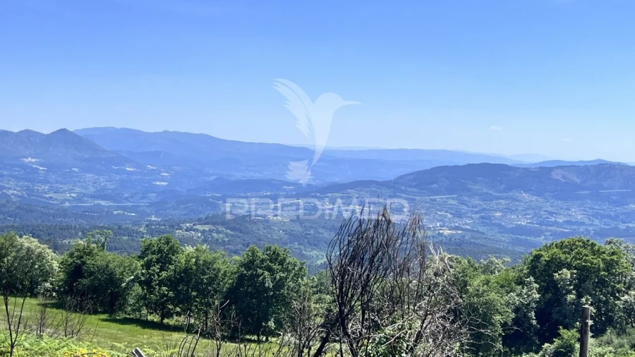 Moradia T3 para Venda em Rio Douro Foto 8